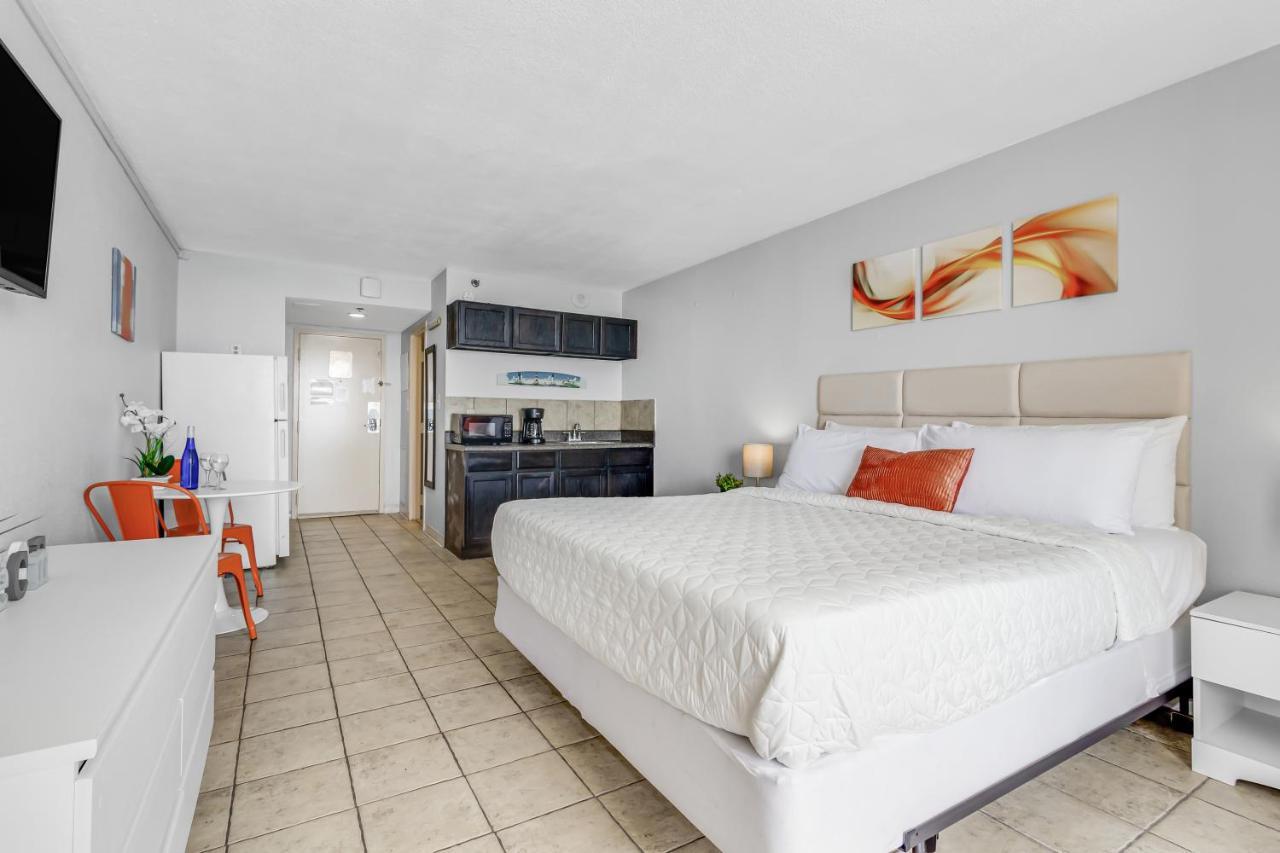 Beachfront Romantic Studio Escape W Perfect View 1212 Myrtle Beach Exteriér fotografie
